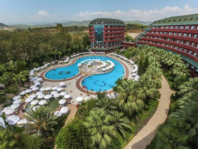 Delphin Deluxe Resort 5*