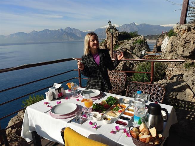 Анталья весной