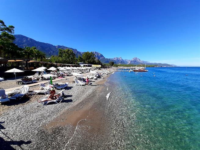 Можно ли купаться в Турции в марте и апреле