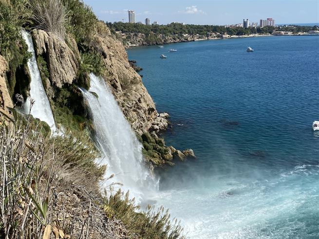 Морская прогулка к Нижнему водопаду Дюден в Анталии