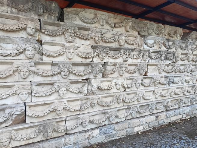 Афродисиас