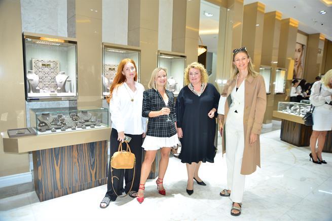 показ Elena Muhacir Jewellery в Анталии