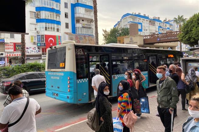 Уже в пятницу, 4 февраля 2022 года, Анталья может остаться без общественного транспорта