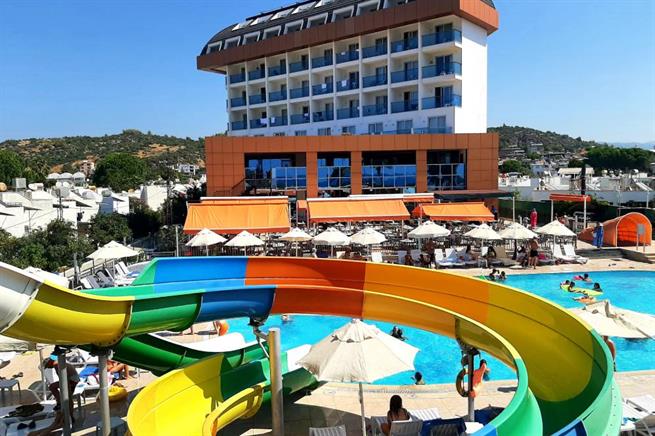 Обзор отеля Throne Beach Resort & Spa 5* в Сиде