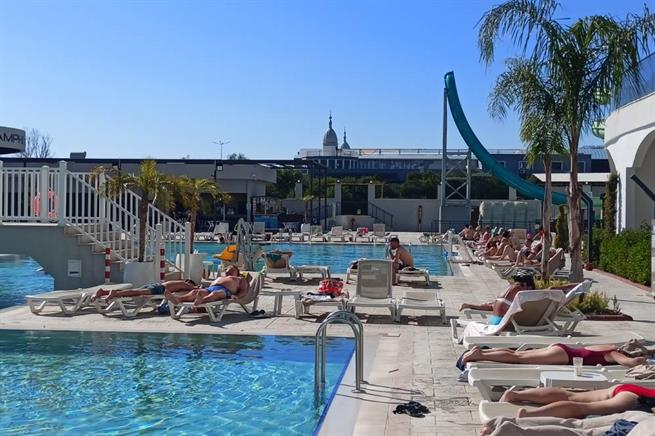 Как рост цен на нефть повлияет на стоимость туров в Турцию