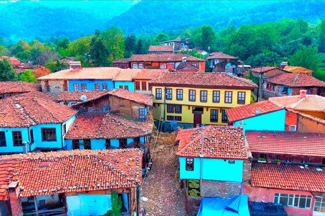 Джумалыкызык - открытие 2021: чем привлекает исторический османский городок полусельского типа?