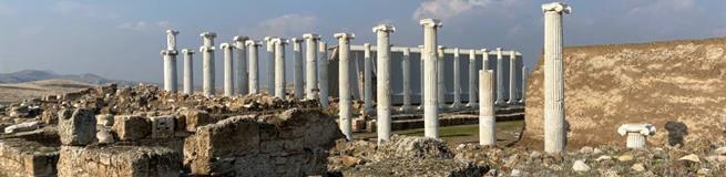 Древний город Лаодикея в Турции